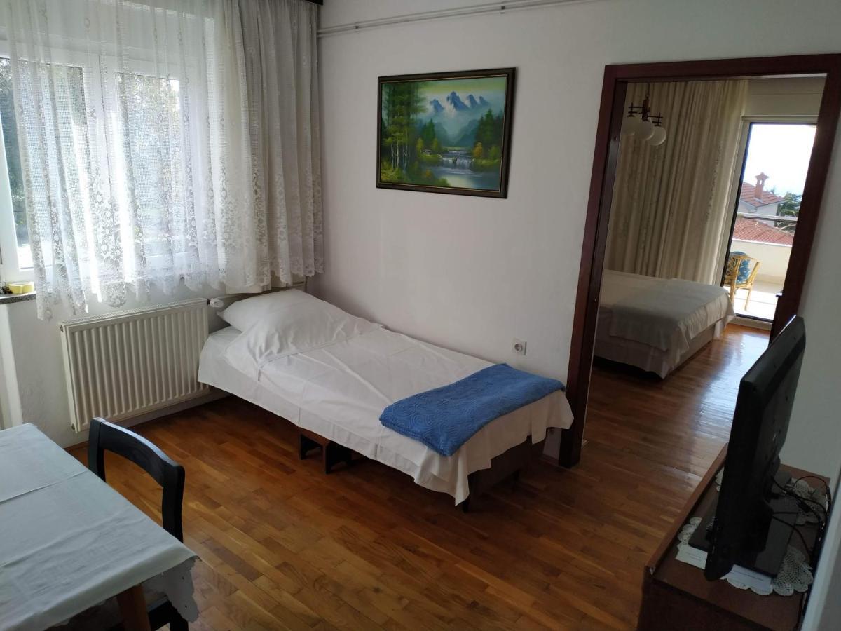 Apartments Marino Novi Vinodolski Exterior foto