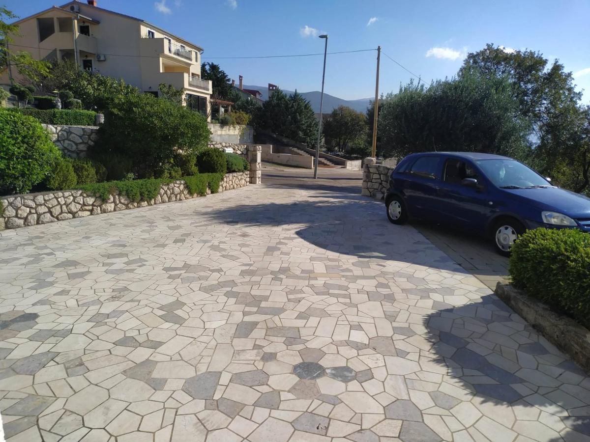 Apartments Marino Novi Vinodolski Exterior foto