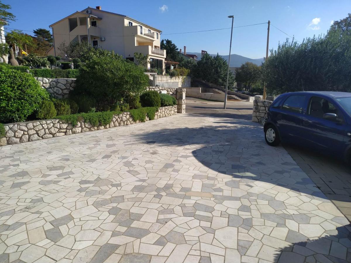 Apartments Marino Novi Vinodolski Exterior foto